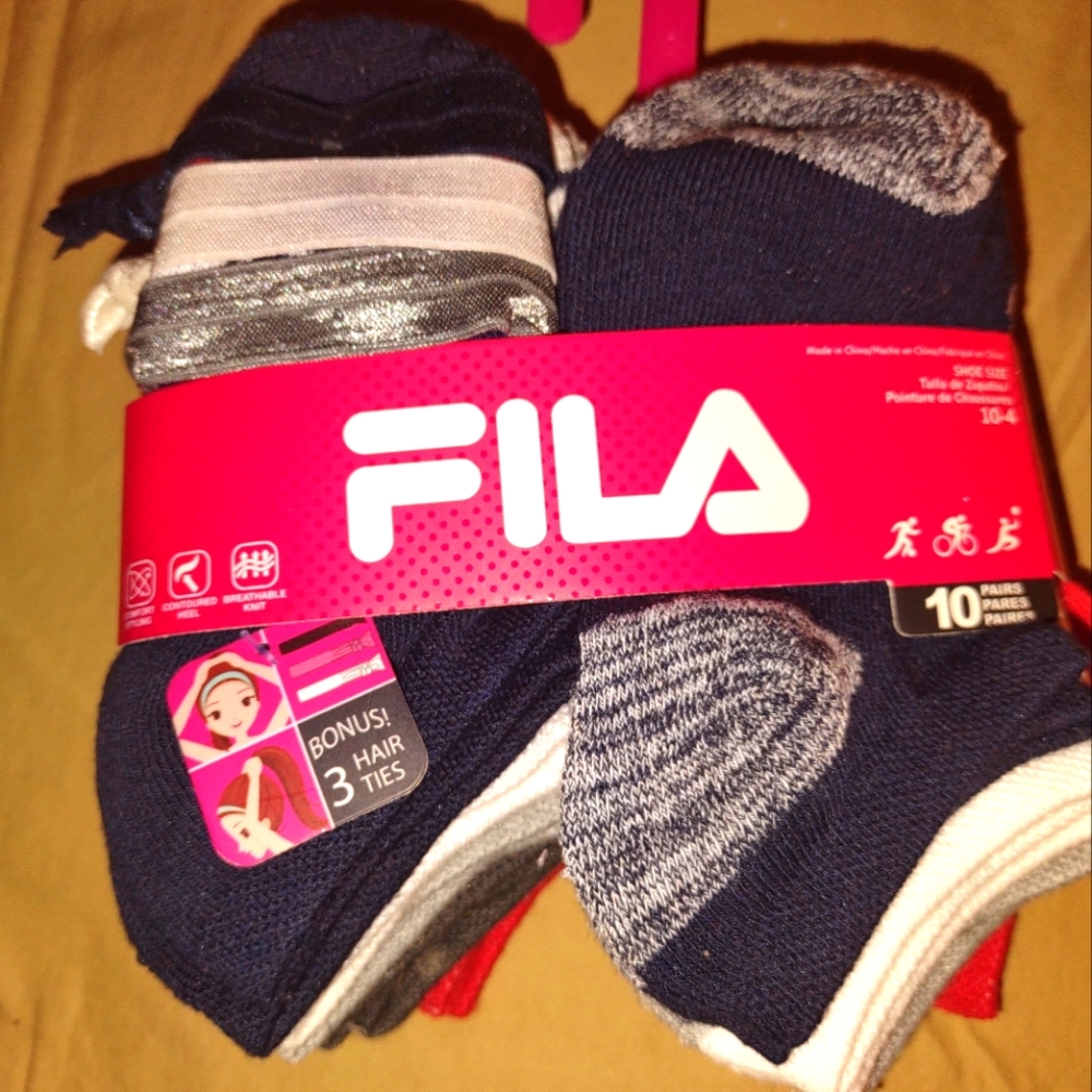 Girls Fila  Ankle Socks *Bonus Hair ties